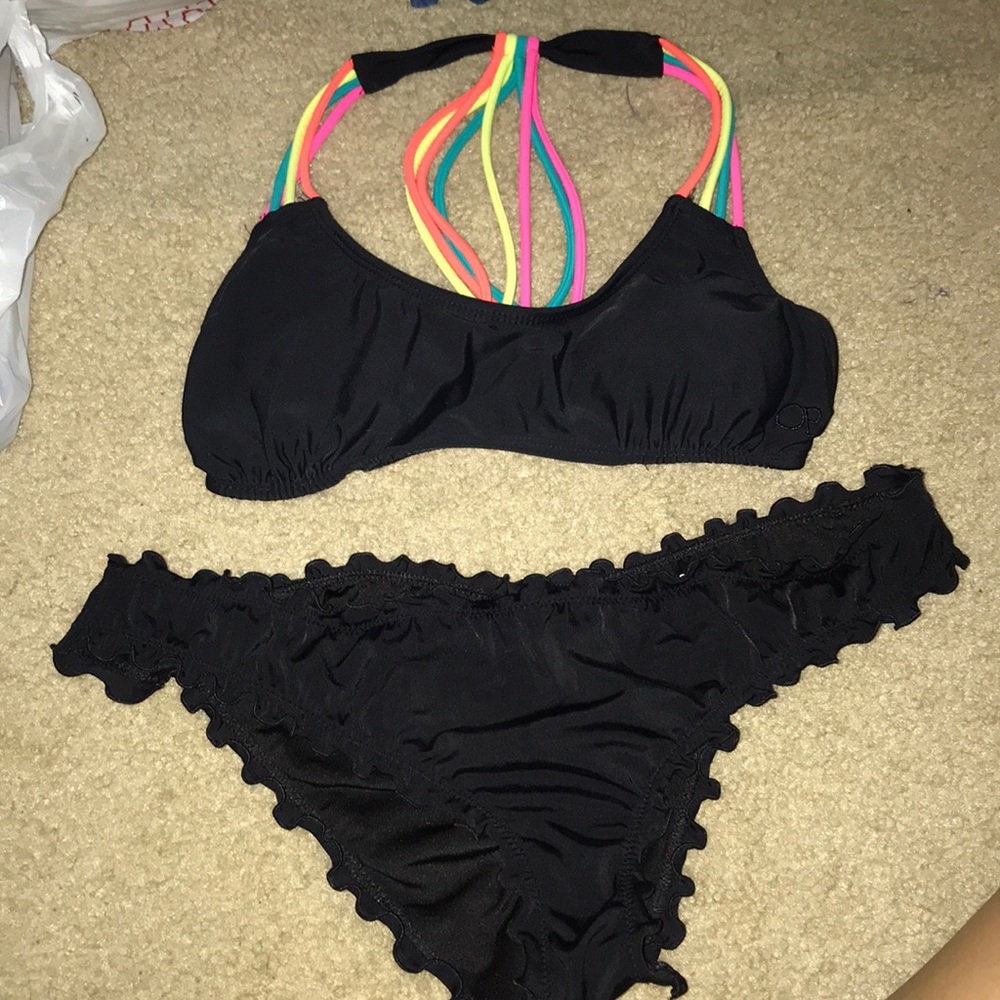 Black Bikini!